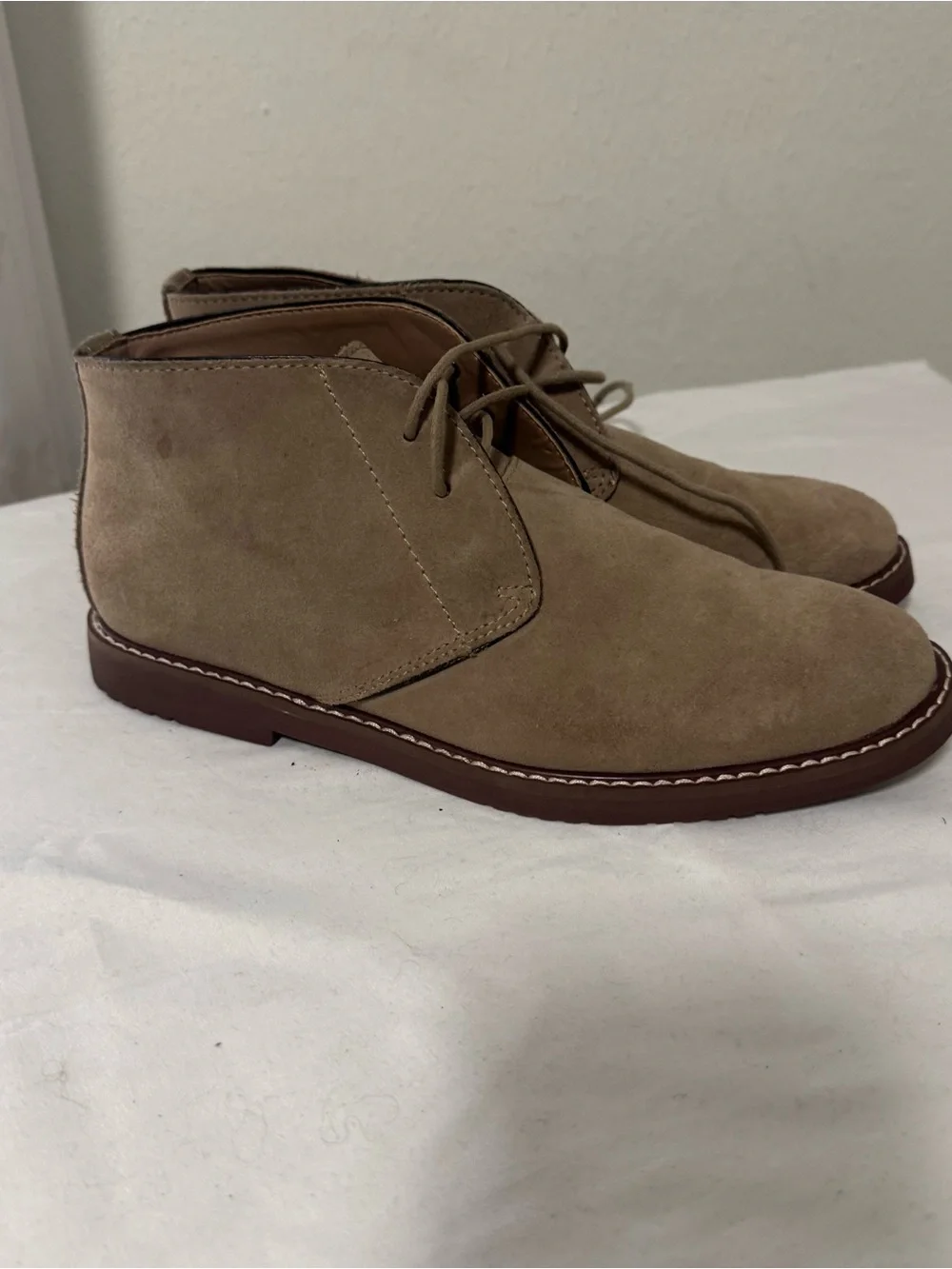 Banana Republic Men's Size 8 Desert Chukka Boots Suede Business Casual Everyday